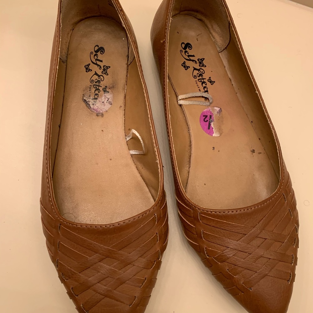 Tan Flats - Picture 2 of 3